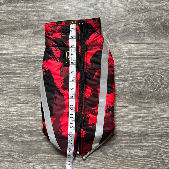 THE DOG BOX Reflective Dog Vest in Red Camouflage - Picture 12 of 13